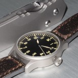 Steinhart Nav B-Uhr 44 Vintage Titan A-Muster